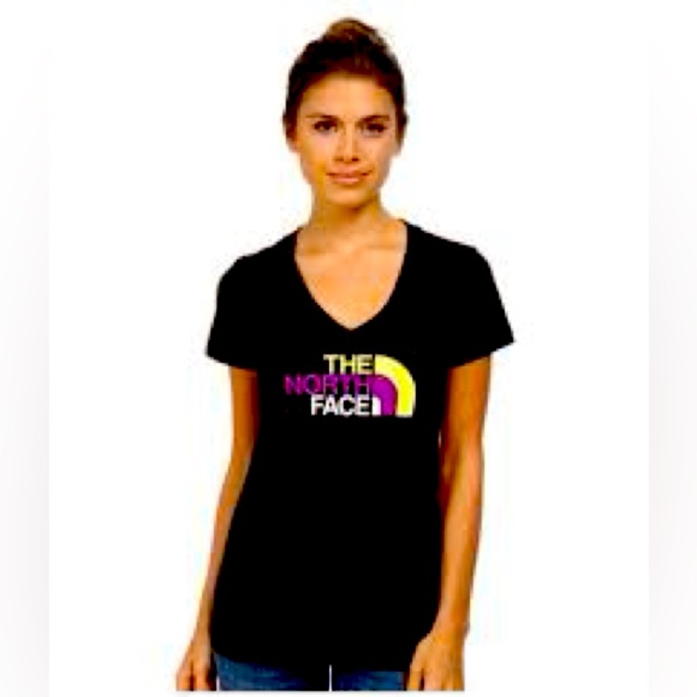 North Face. Short-Sleeve Half-Dome V-Neck Tee. Black. Size Small.